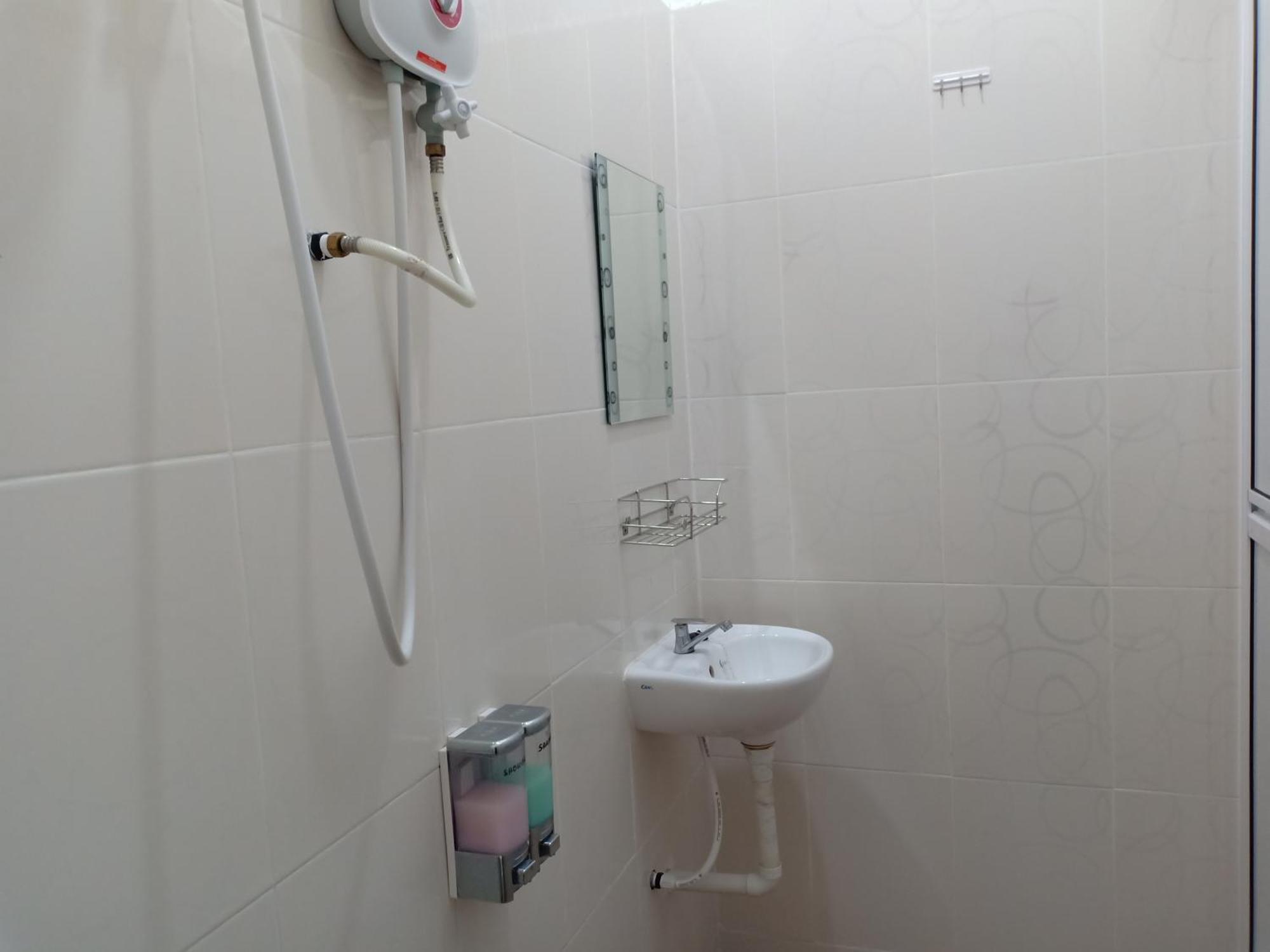 לומוט Cityscape Lodge - Penginapan Bajet Yang Mudah, Selesa & Selamat Dengan Wifi Dan Parkir Percuma Serta Layanan Mesra Tambah Servis Memuaskan מראה חיצוני תמונה